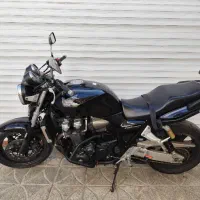 سی بی ۱۳۰۰ عروسک ۲۰۱۲