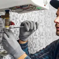 نصب سرویس و تعمیر آبگرمکن،پکیج، بخاری