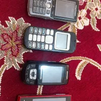 تعدادی گوشی اوراقی