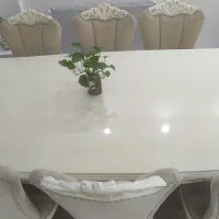 میز ناهارخوری