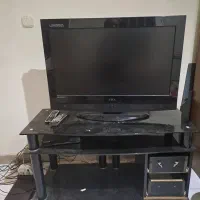 ال سی دی ۳۲ اینچ سالم و بدون مشکل