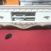 زیر تلویزیونی در حد نو