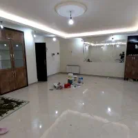 ۸۹ متر_ دو خواب_ رو به نما