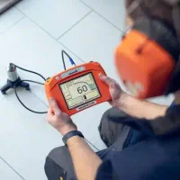 ترمیم رطوبت و نشت یابی، لوله بازکنی و رفع نمزدگی