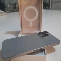 اپل iPhone 15 Pro Max با حافظهٔ ۵۱۲ گیگابایت