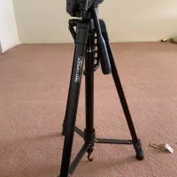 سه پایه دوربین