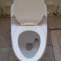توالت فرنگی سالم