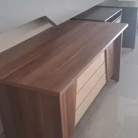 2 عدد میز اداری یک عدد میز کامپیوتر