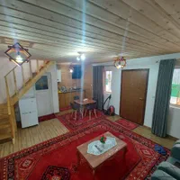 کلبه سوئیسی  (ویلا جنگلی )در سراوان گلسرک|اجارهٔ کوتاه‌مدت ویلا و باغ|رشت, گلسار|دیوار