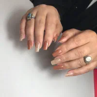 مدل رایگان کاشت و ترمیم ناخن|خدمات آرایشگری و زیبایی|تهران, هفده شهریور|دیوار