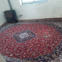 فرش ۱۲ متری مناسب سفره خانه (فروش فوری)