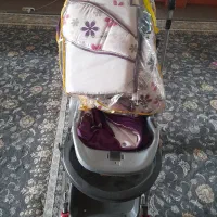 کالسکه و‌ کریر تمیز و سالم