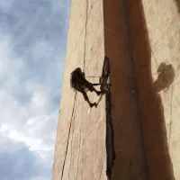 کار در ارتفاع شستشو ورق ایزوگام رنگ و پیچ رولپلاک