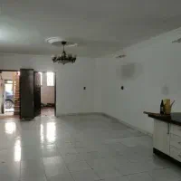 آپارتمان همکف  چهار راه مخابرات