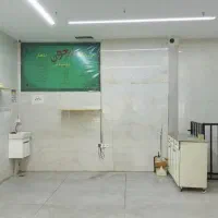 ۴۰متر مغازه  میوه فروشی و تره بار یا  ابزار فروشی|اجارهٔ مغازه و غرفه|تهران, فلسطین (میدان انقلاب)|دیوار