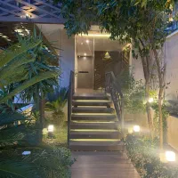 فروش واحد ۱۳۰ متری تک واحدی بلوار گیلان