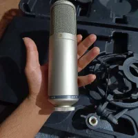 فوری میکروفون RODE K2