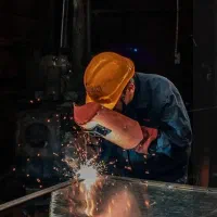 جوشکار ماهر و نیمه ماهر فوری