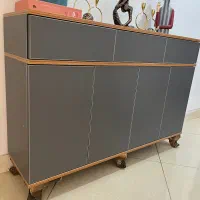 کمد کنار سالنی