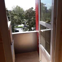 ۱۱۰ متر  دو  خواب  حافظ آباد جنب خیابان اصلی|اجارهٔ آپارتمان|رشت, یخسازی|دیوار