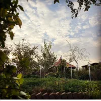 اجاره باغ سنگ سفید|اجارهٔ کوتاه‌مدت ویلا و باغ|سبزوار, قصبه شرقی|دیوار