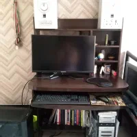 میز کامپیوتر ام دی اف بدون هیچ خط و خش و ایرادی