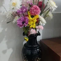 گل و گلدان