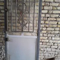 یک عدد در خیلی سنگین و محکم