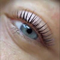 تخفیف آموزش لیفت لمینت مژه و ابرو ۹۰۰
