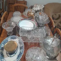 ظروف شیشه قدیمی