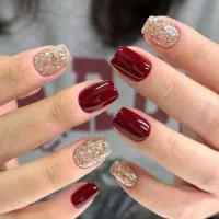 کاشت ناخن با تخفیف ویژه