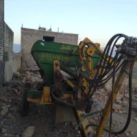 دستگاه کود پاش|ماشین‌آلات صنعتی|سیاخ دارنگون, |دیوار