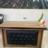 میز مدیریتی و منشی