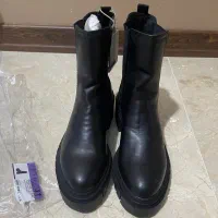 بوت وکفش چرم زنانه