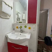 روشویی کابینتی همراه کمد اینه دار