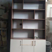 کتاب خانه یا دکور مغازه