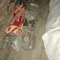 موتور مزایده سالم خودم دارم سوار میشم