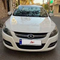 جک j5 مدل ۹۴ اتومات بدون رنگ در حد تک برگ