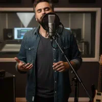 آموزش صداسازی و آواز