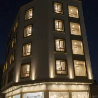 نما کامپوزیت و تابلو مغازه