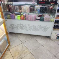 ویترین مغازه