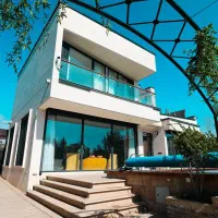 باغ ویلا مدرن استخردار فروشی