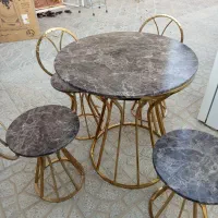 میز غذاخوری