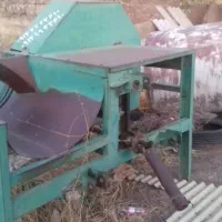 علف خردکن واسیاب پشت تراکتوری