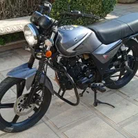 فروش موتور سیکلت لاکی ۱۸۵