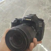 دوربین عکاسی Canon 80D با لنز زوم 18-135 usm