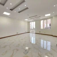 82 متر موقعیت اداری/ نزدیک مترو