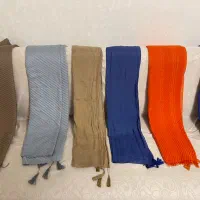 تعدادی شال در حد نو