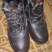 کفش کار