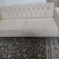 مبل چستر سه نفره با جنس بهترین پارچه و تخت شو